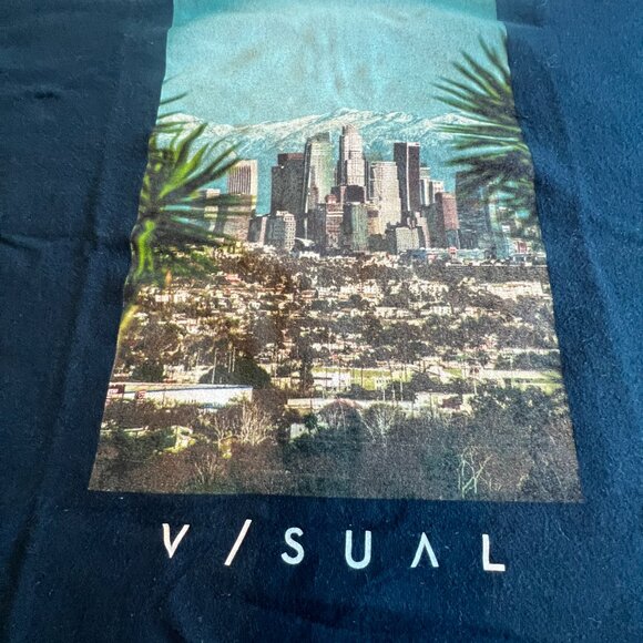 Dark Blue T-shirt of Los Angeles w/ Mountains -XL - Picture 2 of 4